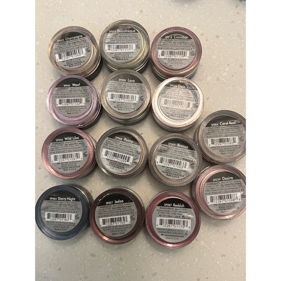 Bellapierre 15pc Shimmer Powder Set 2.35g Mineral Eyeshadow Lot Assorted Shades - Picture 2 of 2